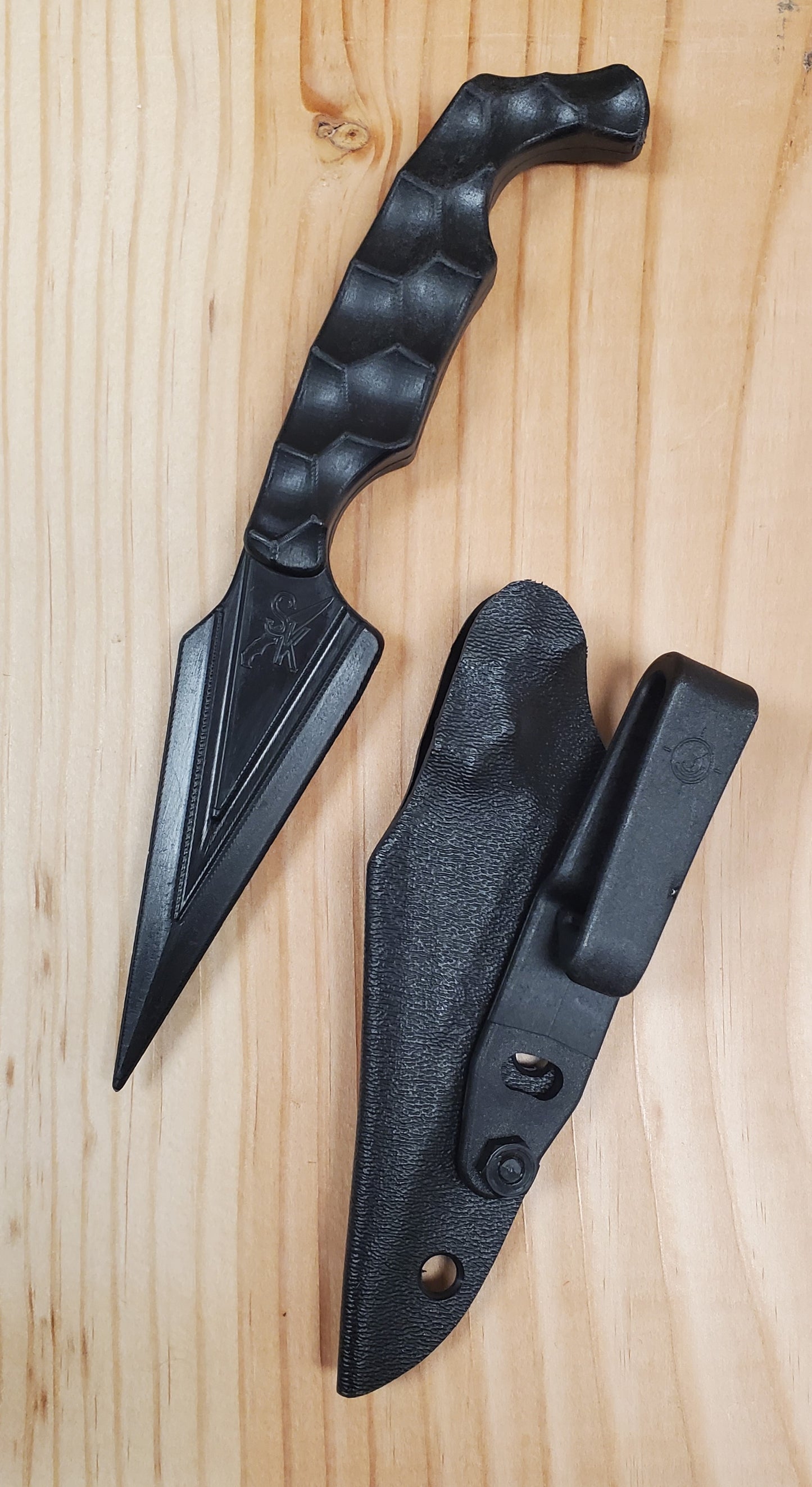 Stroup Knives - Ultralite Non Metallic - Black