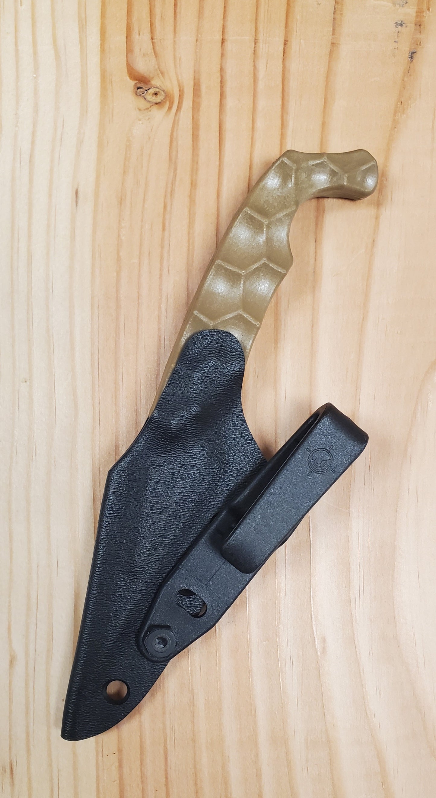 Stroup Knives - Ultralite Non Metallic - FDE